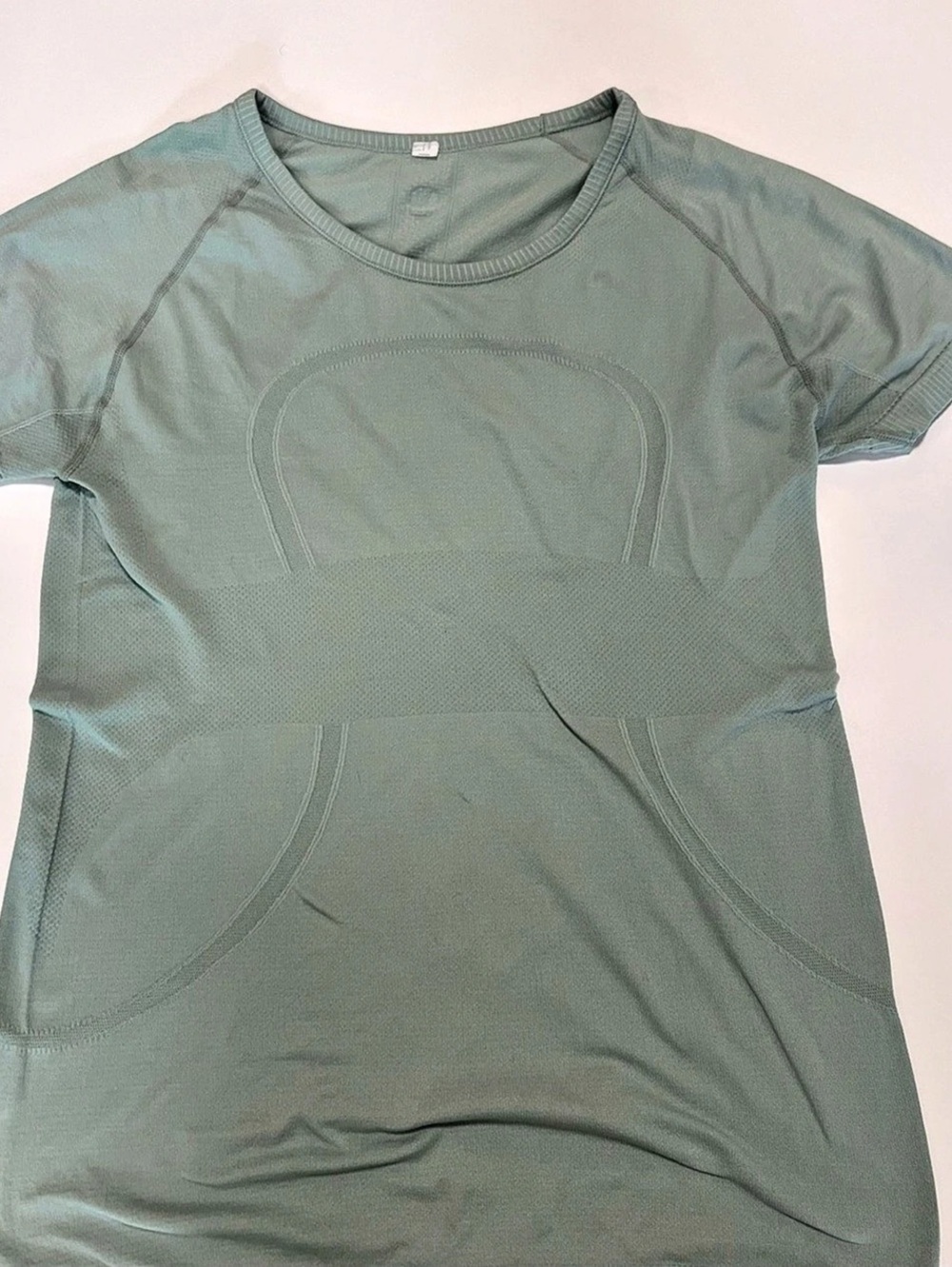 Women's Short Sleeve Top in Green